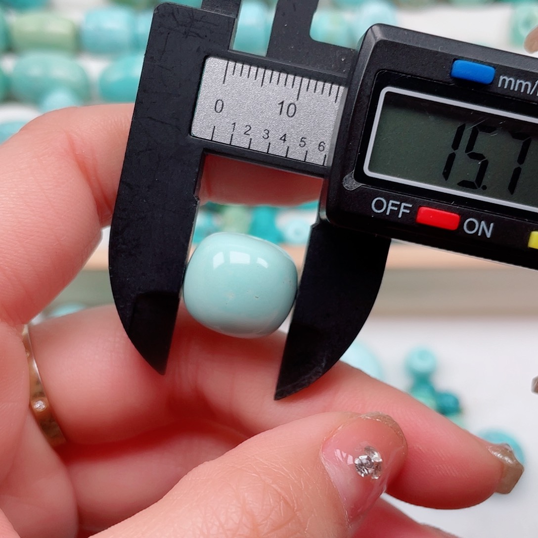 绿松石配饰未镶嵌鑫*