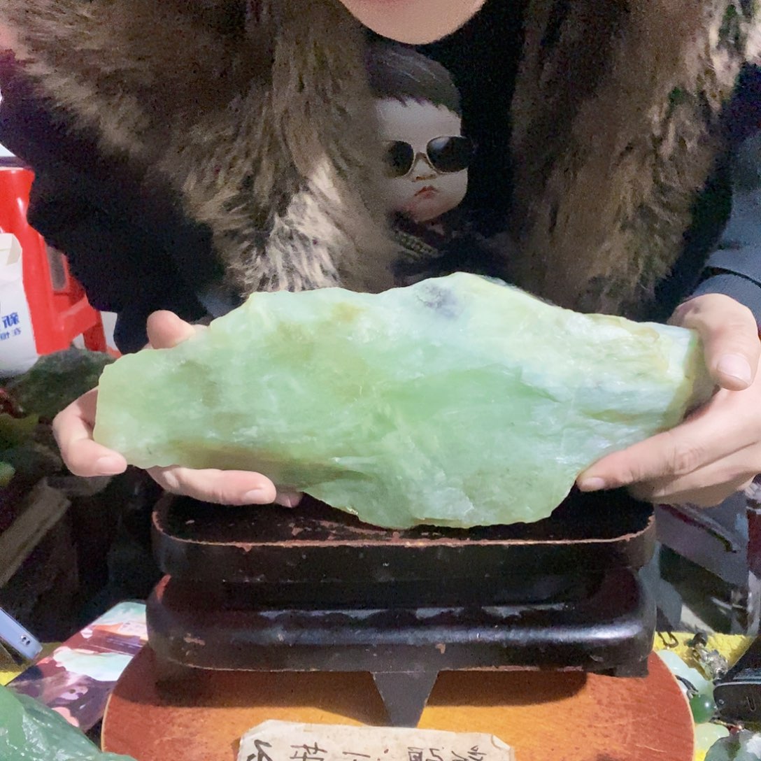 蛇纹石玉未镶嵌珠宝半成品