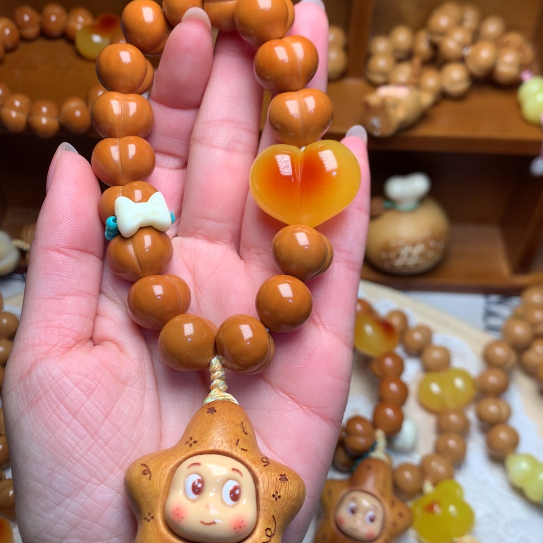 猴头核桃吊坠15玻璃底订制