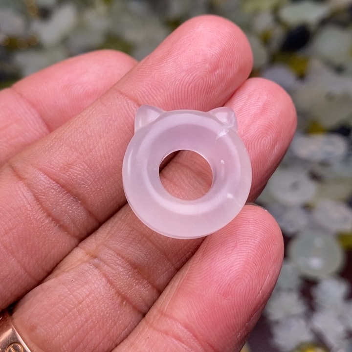 蛇纹石玉颈饰合金77