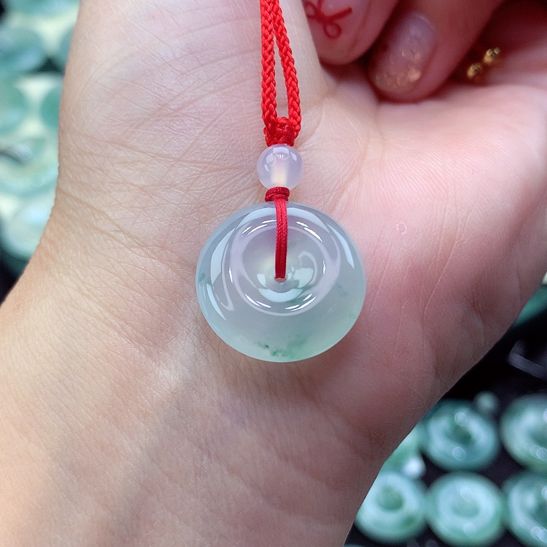 翡翠颈饰未镶嵌8翡翠17.6/5.6