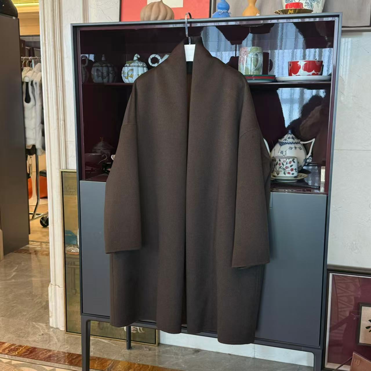 MYL2025冬季新款羊绒V领毛呢外套青果领中长款外套