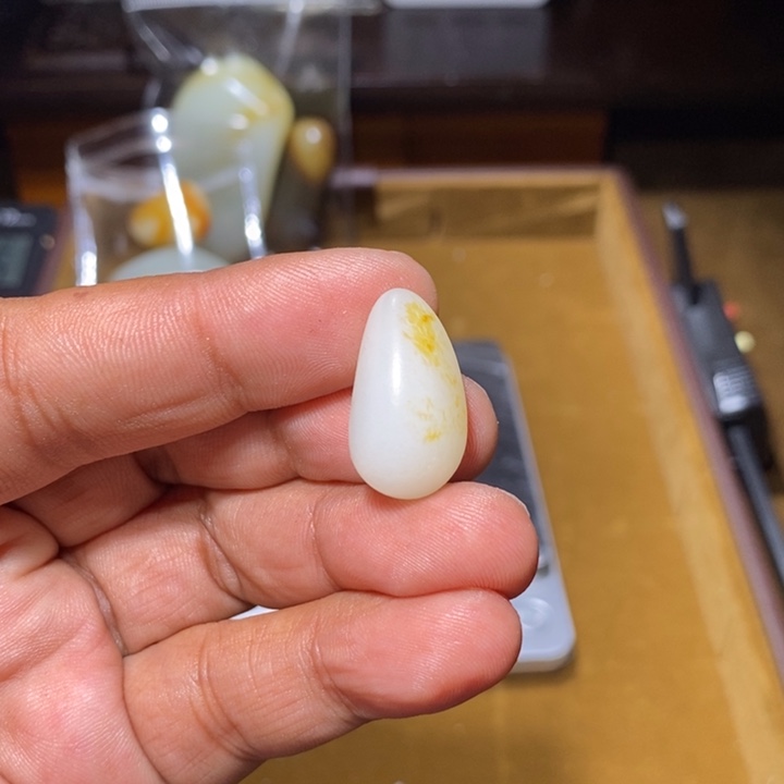 心***径和田玉（白玉）未镶嵌颈饰