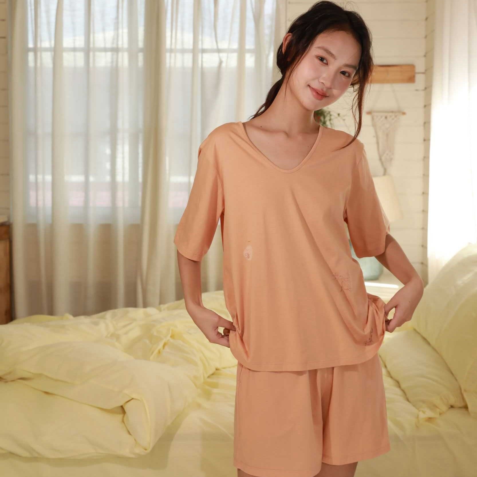 朵朵可可dw261dz048女士新款冰丝薄款短袖短裤宽松舒适家居服套装