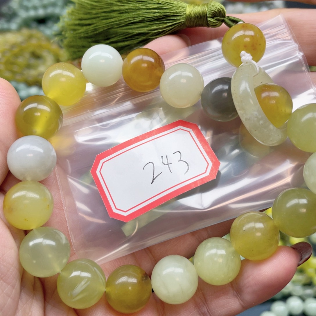 未镶嵌蛇纹石玉手串