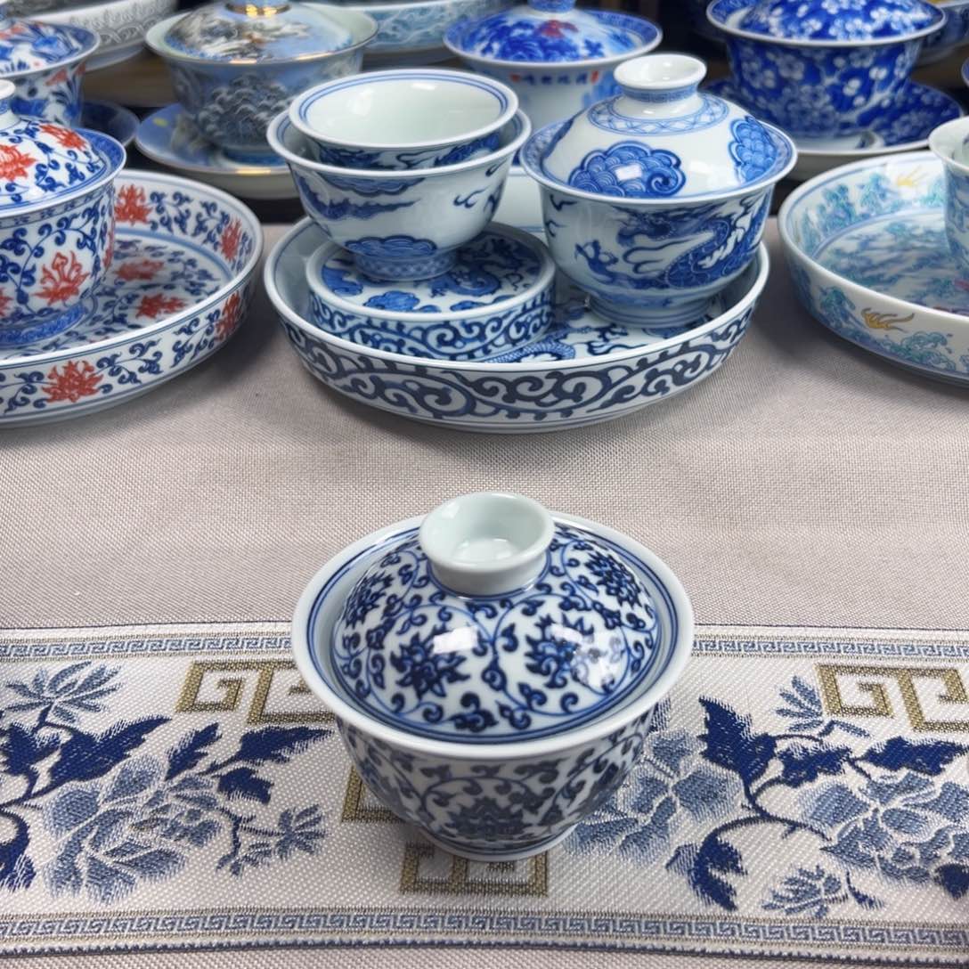 缠枝莲纯手纯手绘二才盖碗