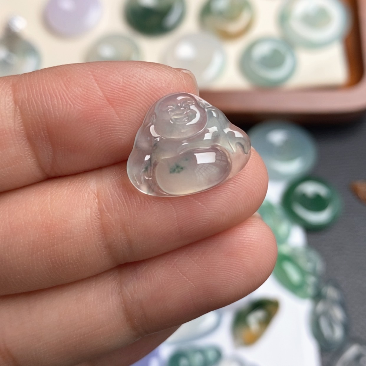 【闪购商品】翡翠颈饰未镶嵌小佛