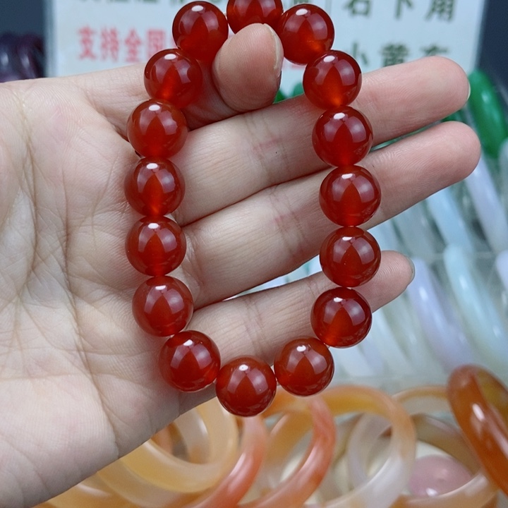 玛瑙/玉髓手镯未镶嵌