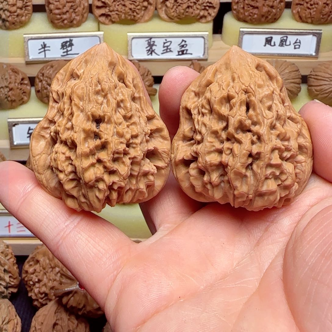 文玩核桃吊坠葫芦