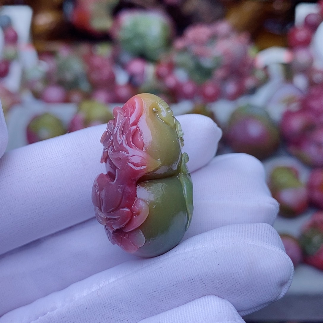 玛瑙/玉髓珠宝奇石未镶嵌心*盐源玛瑙定制