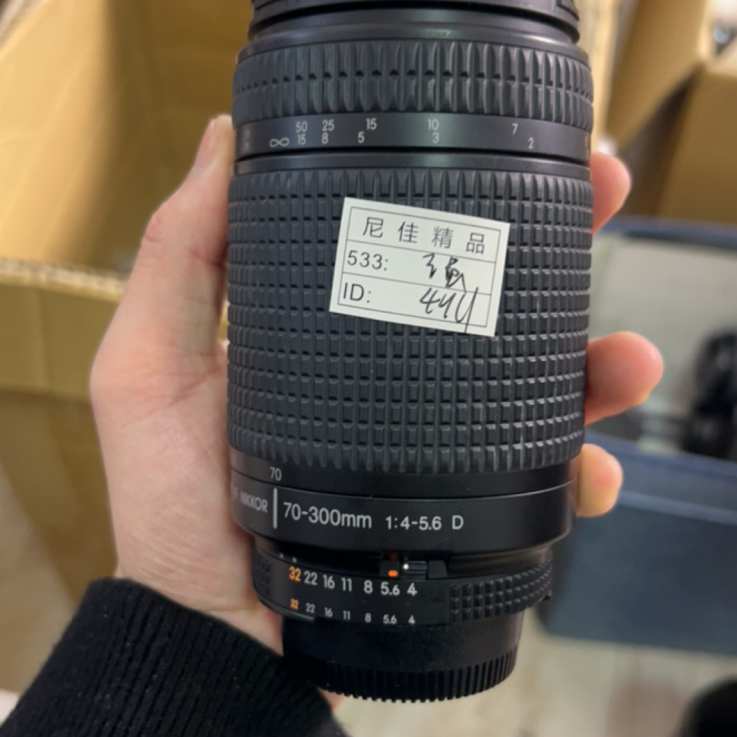 9新 Nikon/尼康 Canon/佳能 - 卡口 二手单反相机/镜头（无配件）