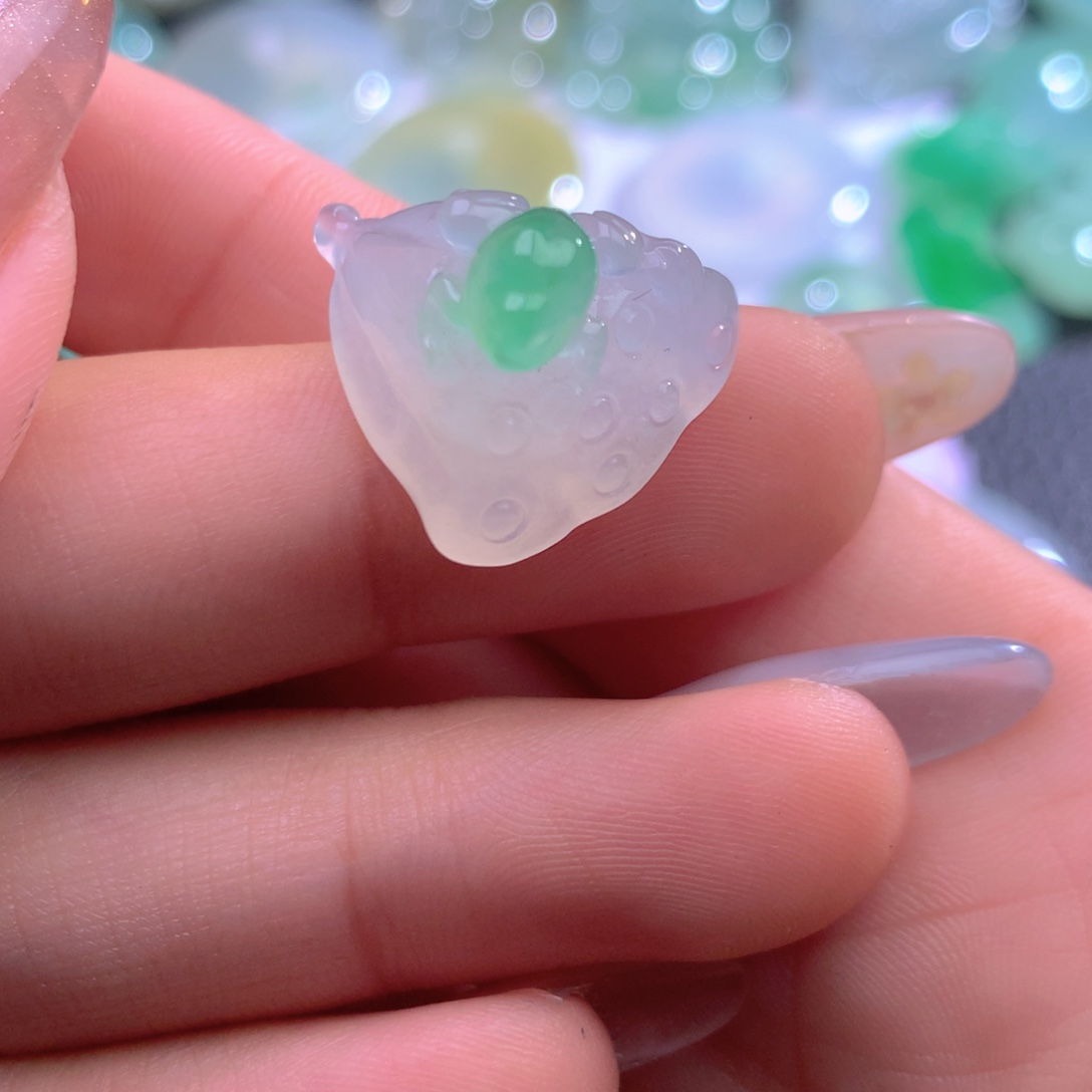 难***愈翡翠未镶嵌颈饰缅甸