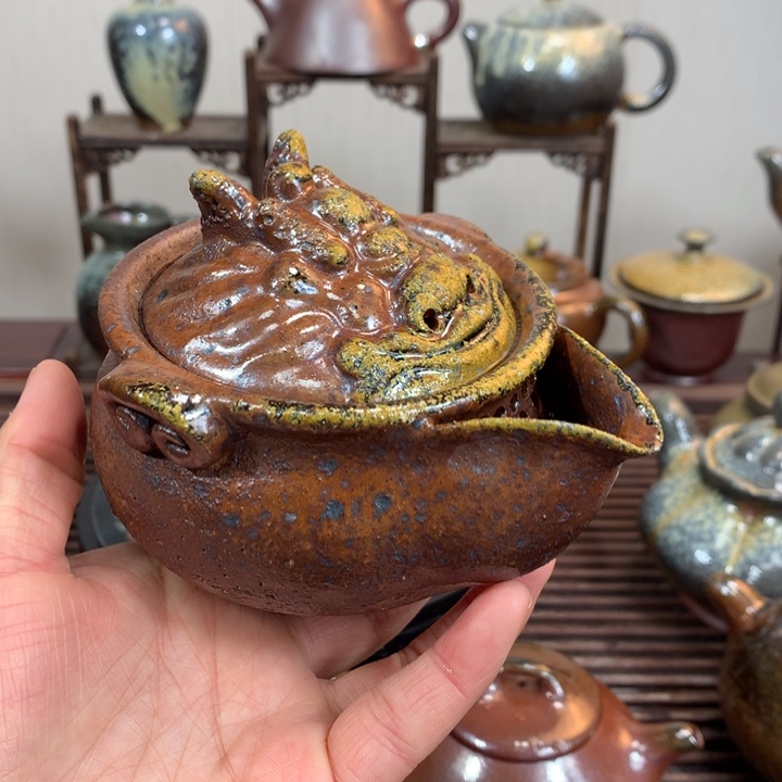 紫砂茶壶段泥制作工艺240c