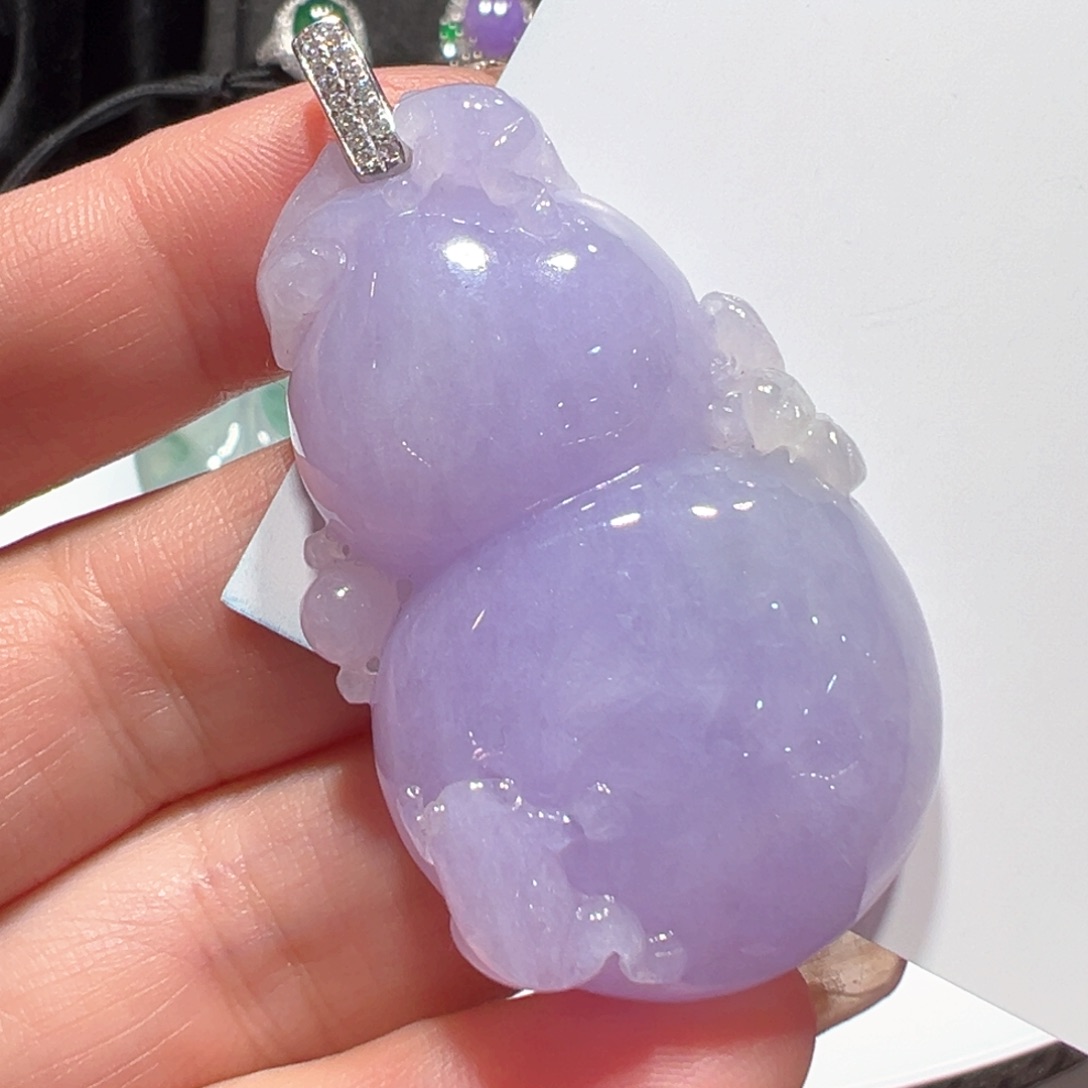 翡翠颈饰18K金镶嵌吊坠