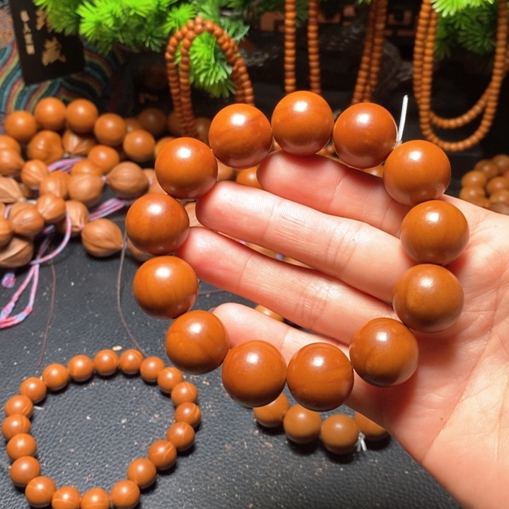 橄榄核手串1.8福利光珠