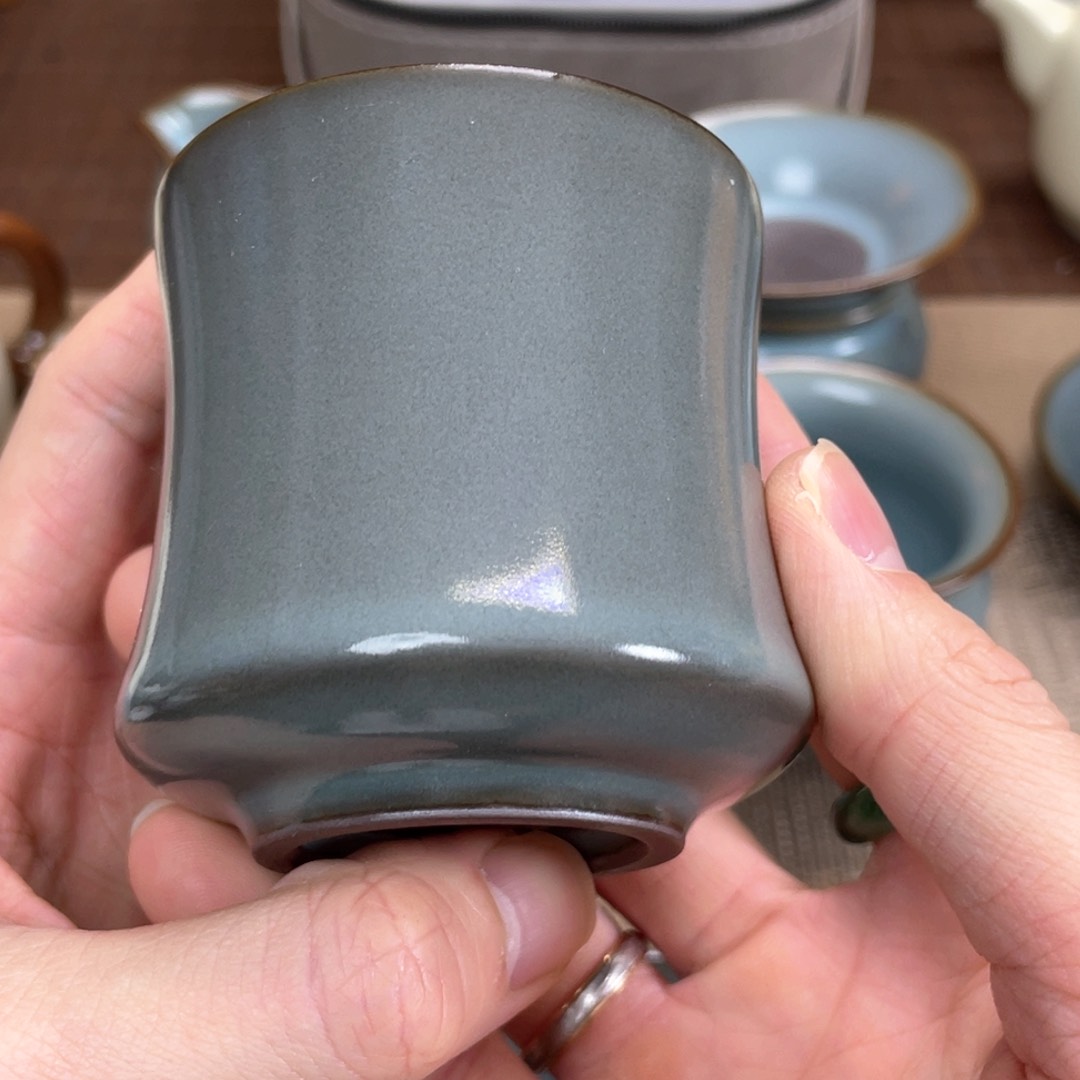 瓷片。。。。。。。。。。。。。。。。。