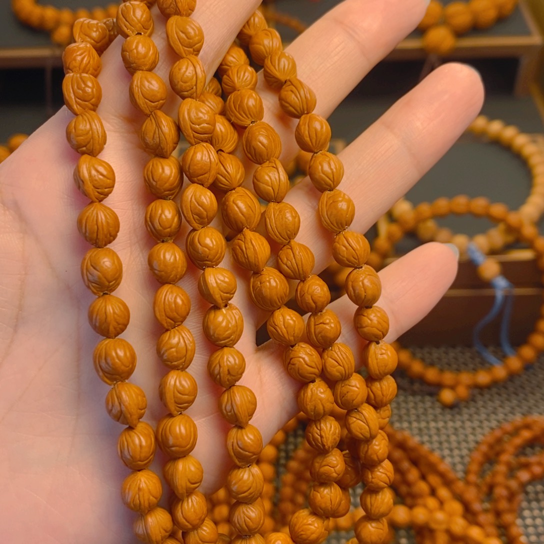 观***在桃核吊坠秦岭森林075