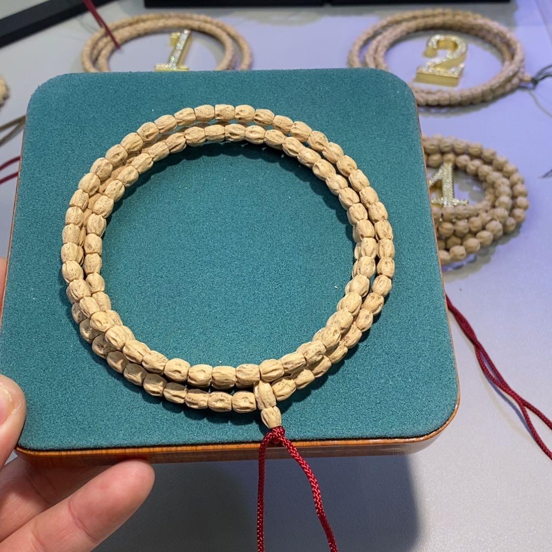 柏香籽/百香籽吊坠在****^