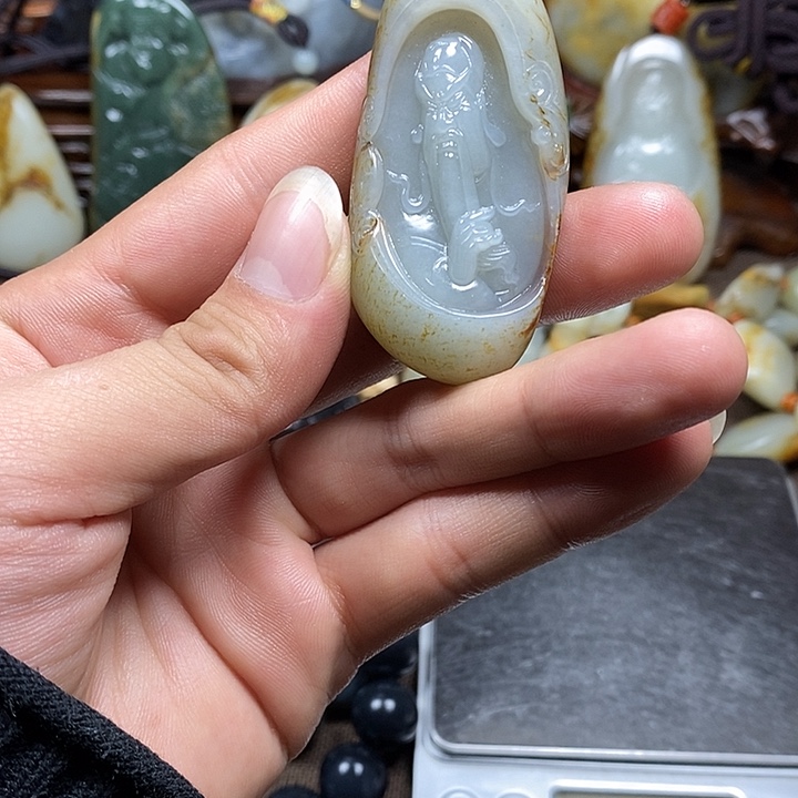 和田玉未镶嵌挂件