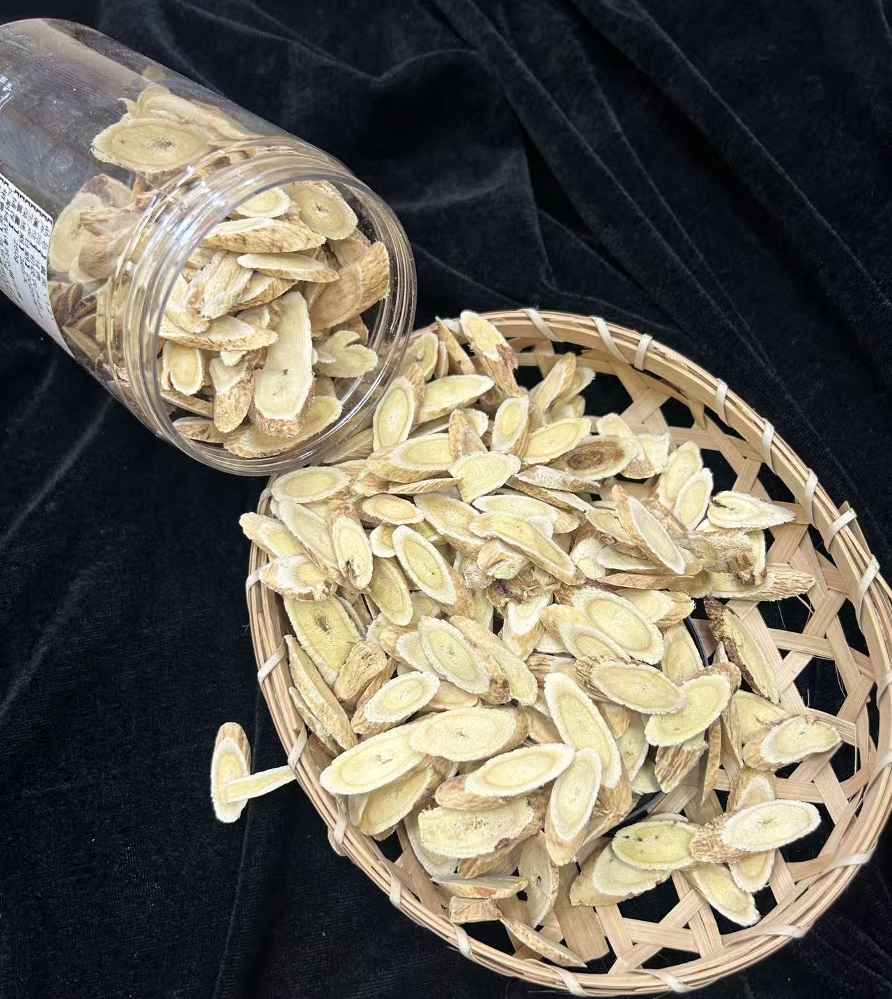 黄芪甘肃岷县黄芪主根切片产地直发可泡水煲汤炖肉250-500克