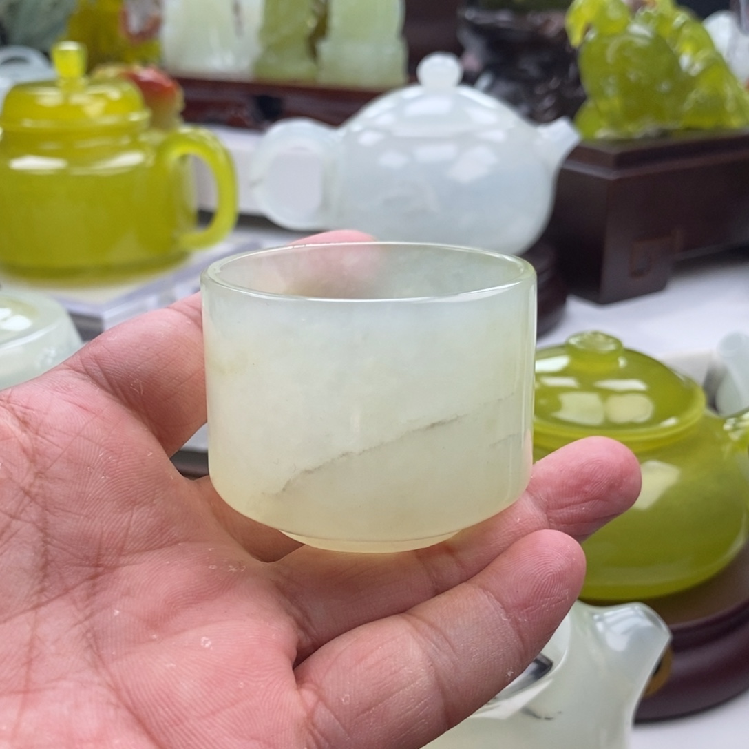 青***合岫玉未镶嵌四大名玉杯