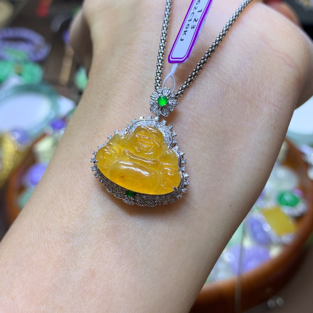 【闪购商品】翡翠颈饰18K金镶嵌d****翡翠