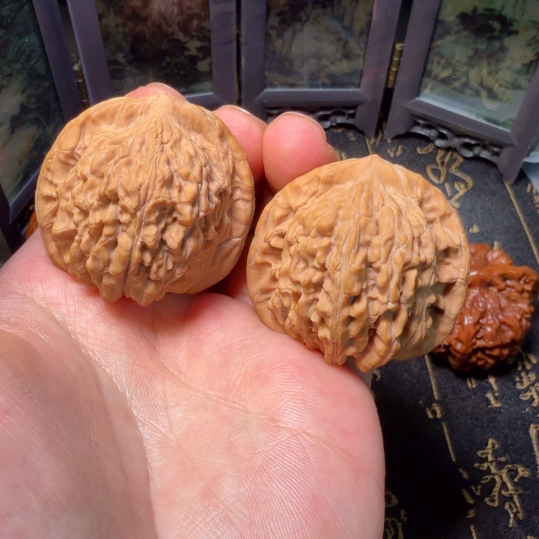 文玩核桃吊坠汉高楼41.5