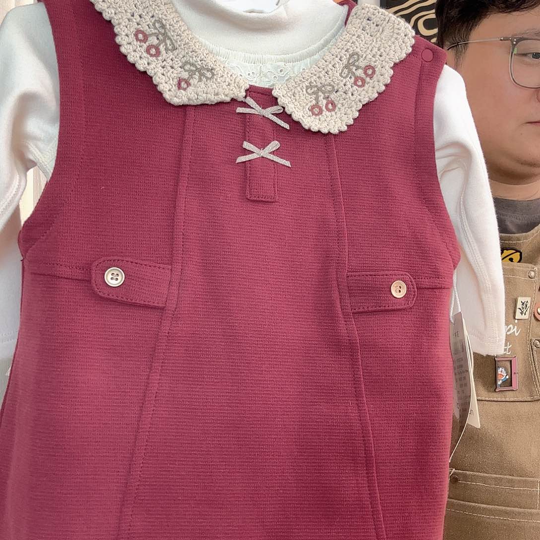 是****红色背心裙➕打底100