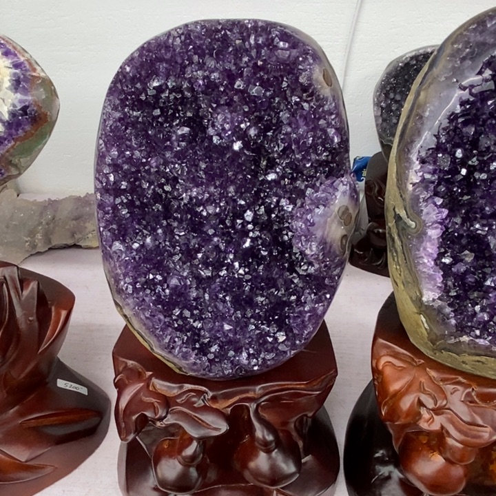 紫晶大型摆件（非配饰）未镶嵌