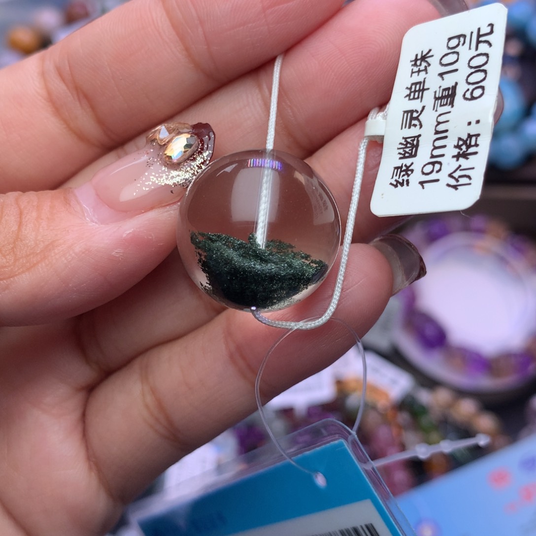 水晶颈饰未镶嵌刈****吊坠