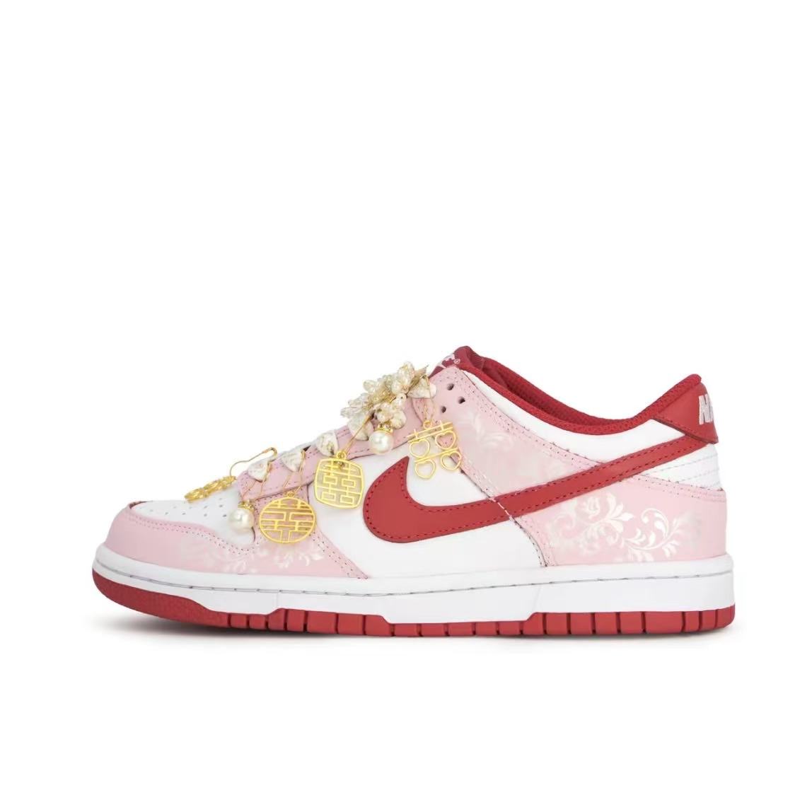 定制球鞋Nike/耐克Dunk秀禾婚鞋金枝玉叶低帮板鞋耐克婚鞋女款aj
