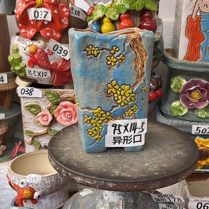 粗陶材质多肉花盆