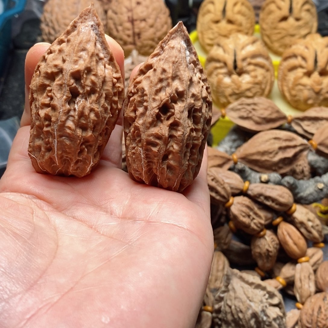 文玩核桃吊坠核桃76