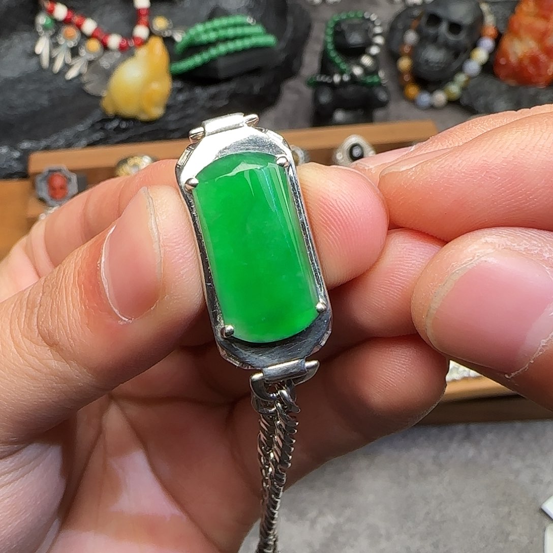 圣***馆翡翠银S925镶嵌手链klll