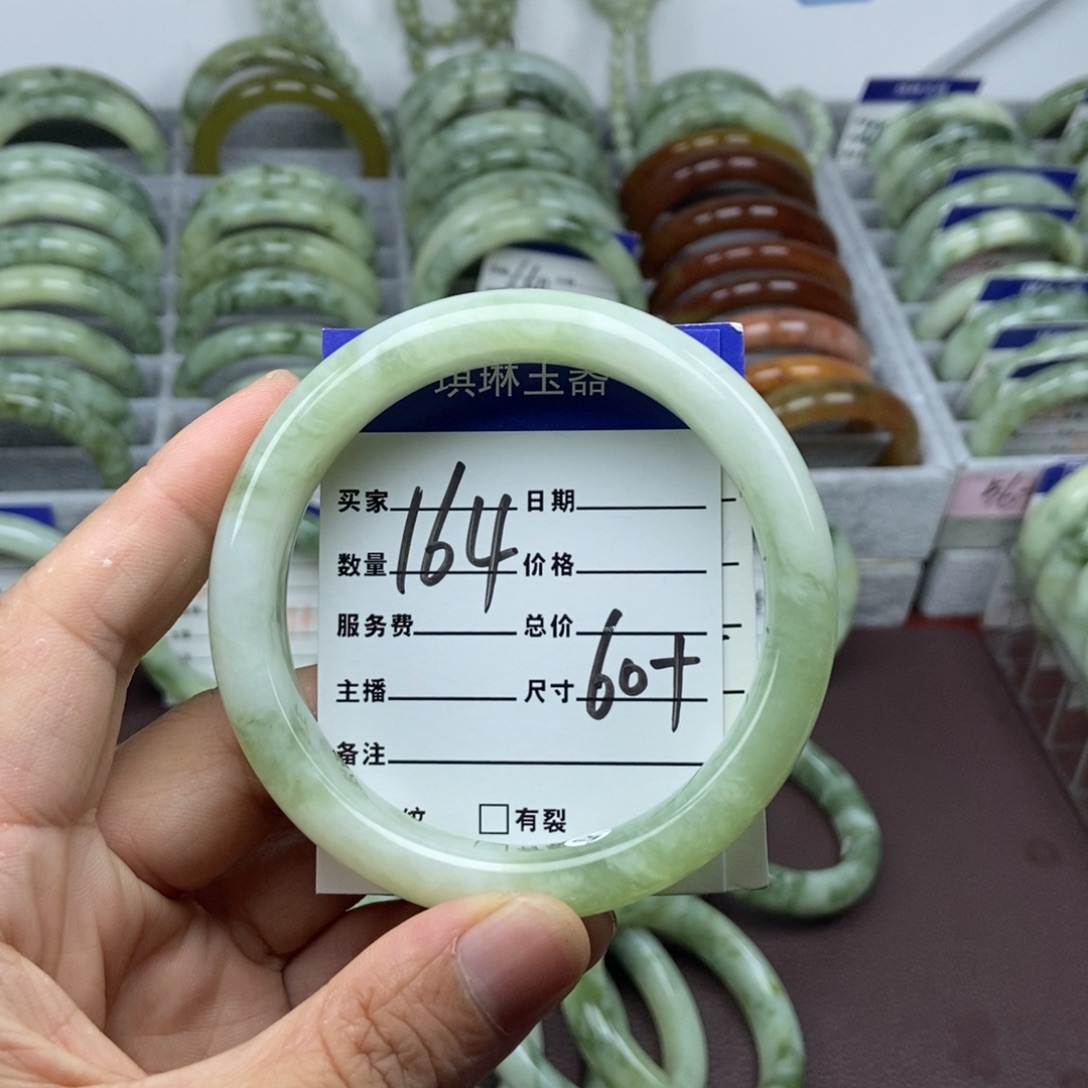 未镶嵌蛇纹石玉手链