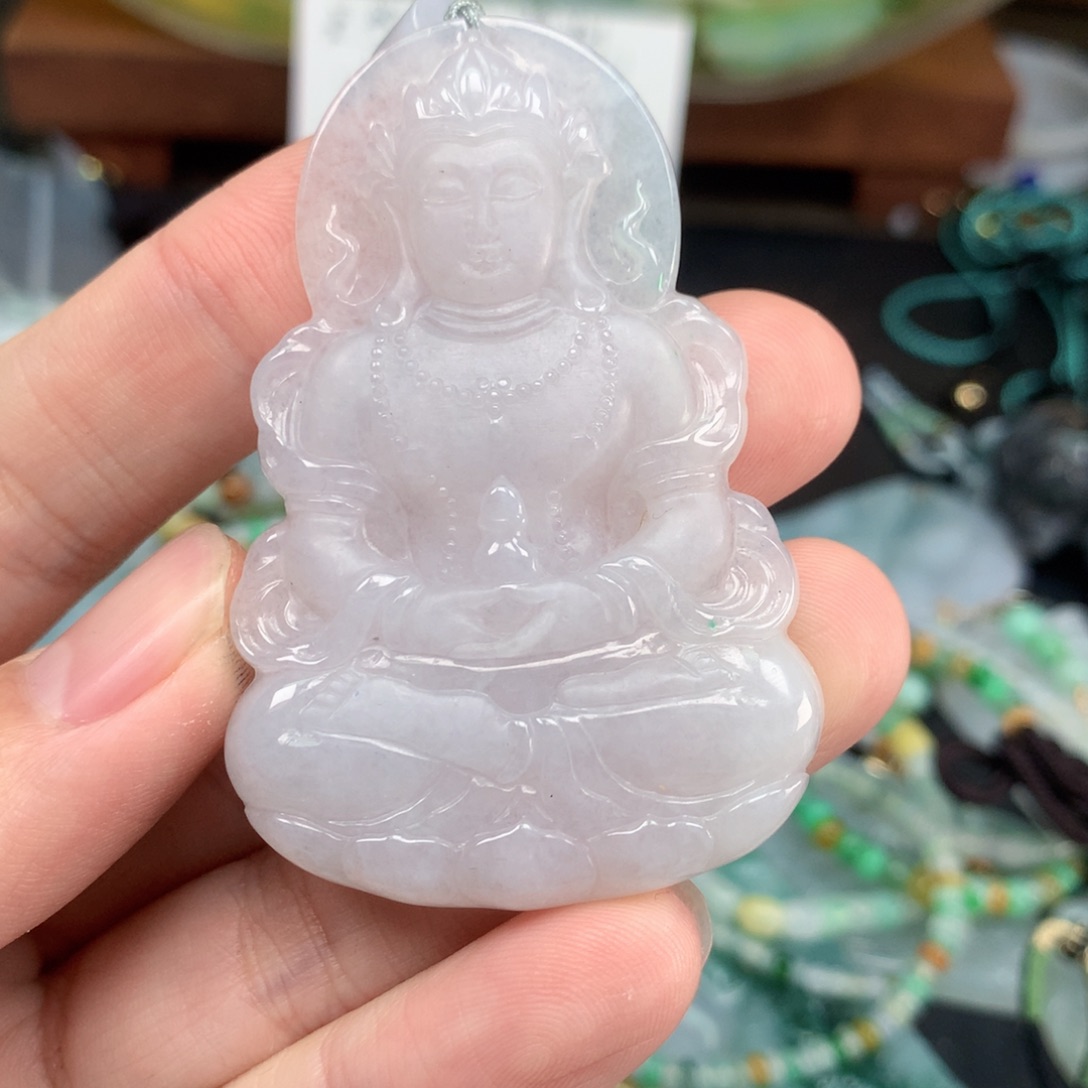 翡翠未镶嵌颈饰度母