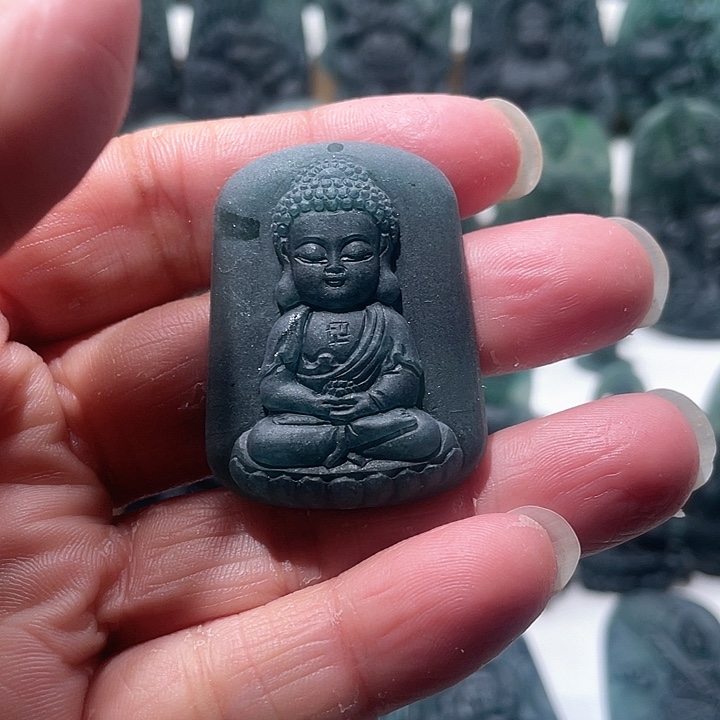 定制翡翠未镶嵌宝佛