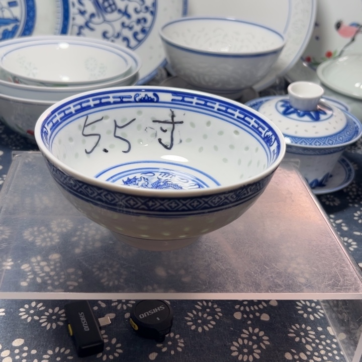 青花玲珑5.5寸的饭碗