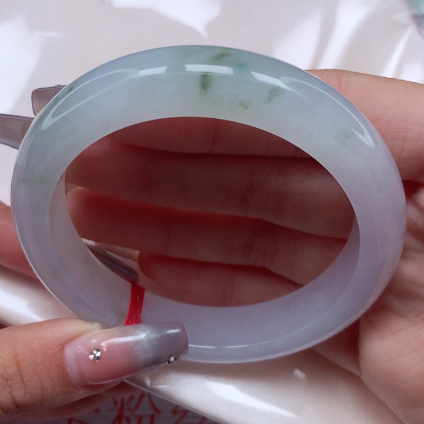 【闪购商品】翡翠手镯（圆镯）未镶嵌57圈