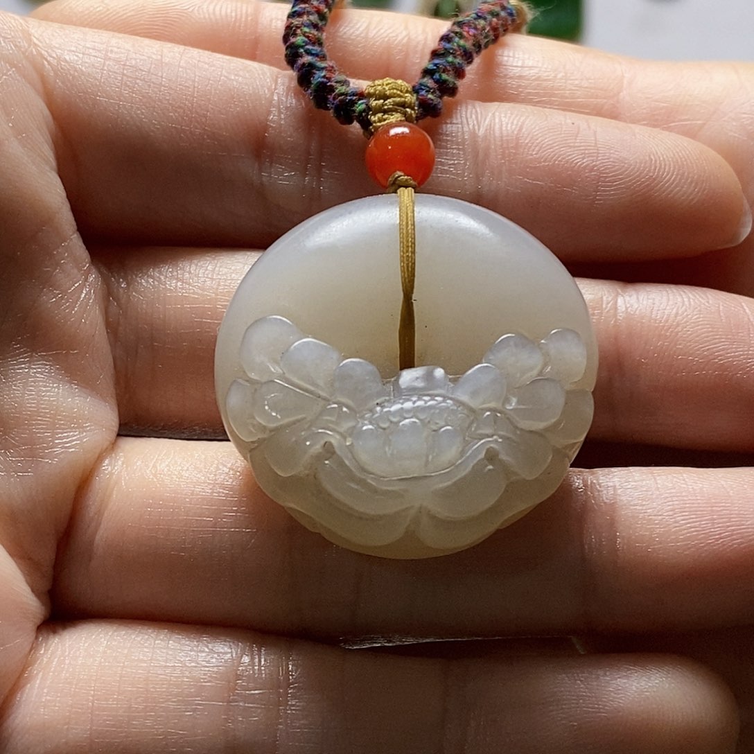 和田玉未镶嵌颈饰厚13