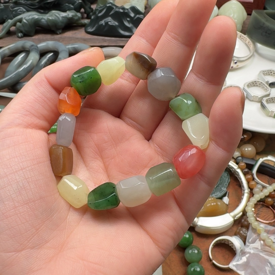 和田玉手串未镶嵌