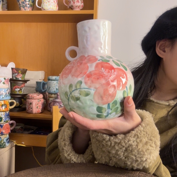 只***方手捏手绘景德镇陶瓷