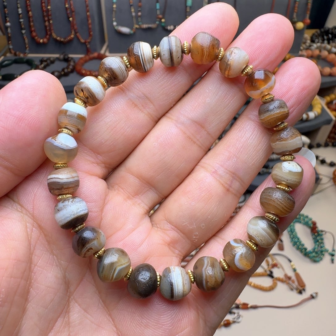 玛瑙/玉髓颈饰未镶嵌