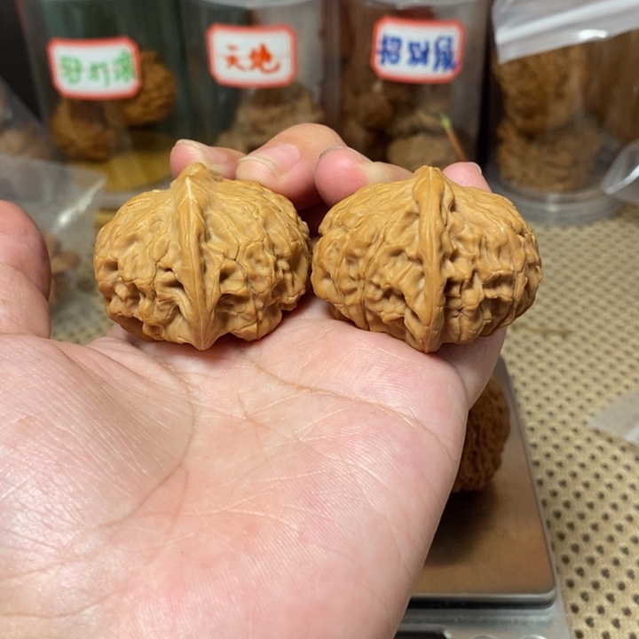 核桃手串/手链玉枕狮子头41全