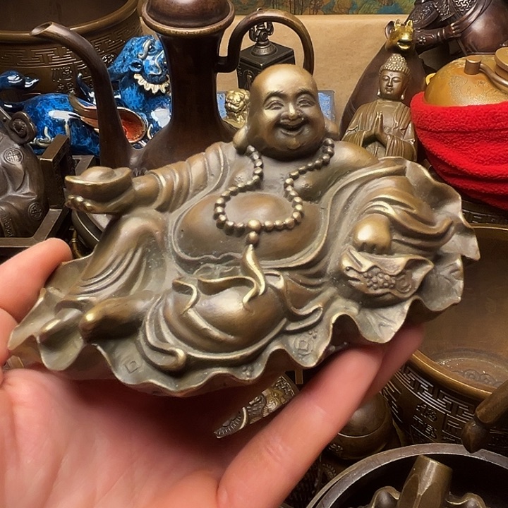 精美铜器批发档口