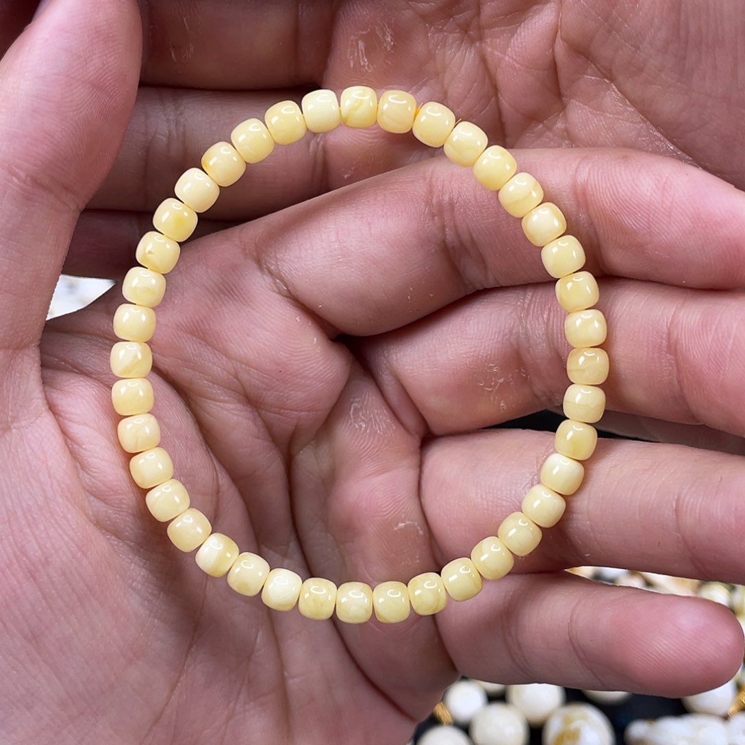 琥珀裸石未镶嵌?**?特惠5毫米