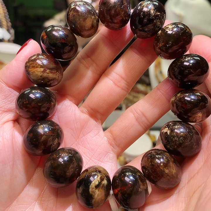 琥珀裸石未镶嵌19m黑花