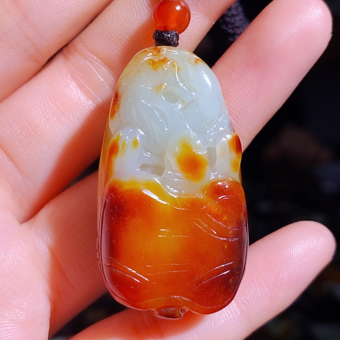 和田玉颈饰未镶嵌