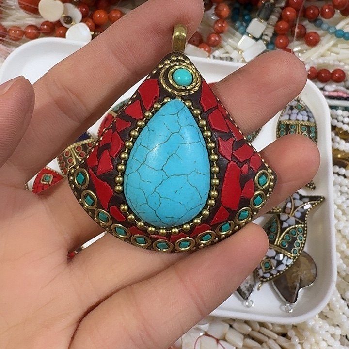 玛瑙/玉髓合金珠宝半成品一个扇形大吊坠