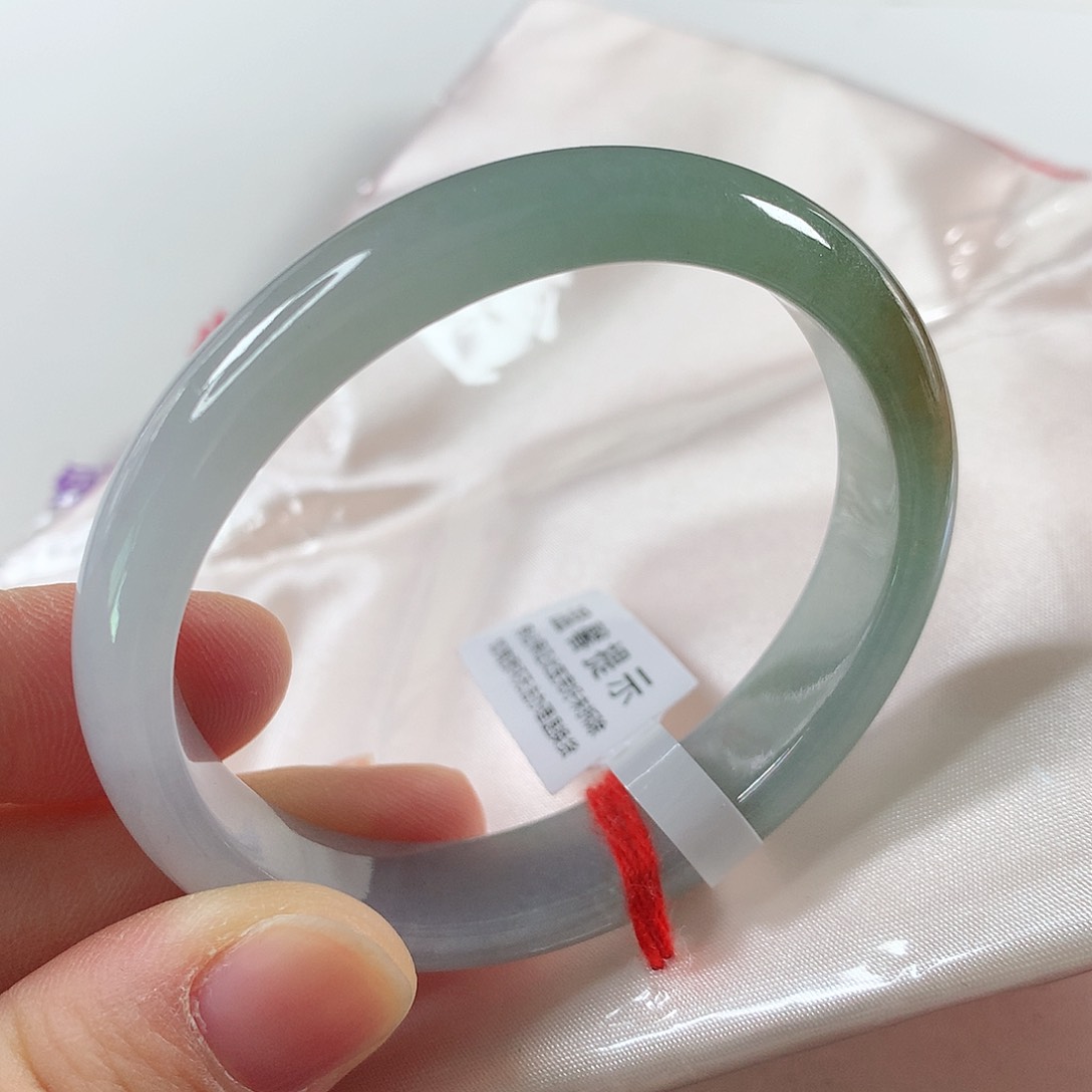 翡翠手镯未镶嵌 贵妃⑨⑦